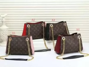 超人気美品　4色可選　ルイ ヴィトン LOUIS VUITTON 海外先行発売　ショルダーバッグ