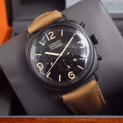 2020 ファッション 人気PANERAI パネライ 6針クロノグラフ 日付表示 透かし彫りムーブメント 腕時計