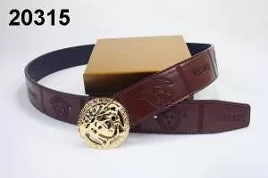 めちゃくちゃお得 2020 VERSACE ヴェルサーチ ベルト