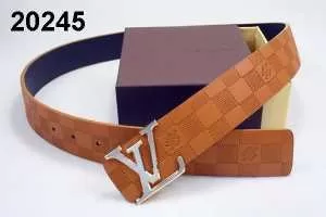 2020 LOUIS VUITTON ルイ ヴィトン 高級感演出 ベルト