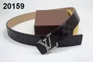 2020 落ち着いた感覚 LOUIS VUITTON ルイ ヴィトン ベルト