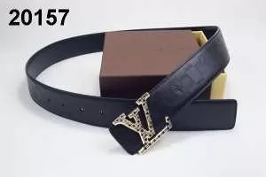 2020 コーデに合わせ LOUIS VUITTON ルイ ヴィトン ベルト
