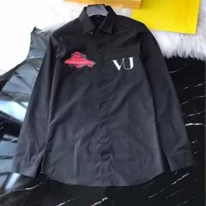 Valentino コレクション ヴァレンティノ 服 メンズ 202020存在感が強い今季人気色 カジュアル爽やか コーデ 長袖シャツ