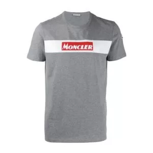 多色可選 最新の入荷商品 半袖Tシャツ ストリート系に大人気 モンクレール MONCLERどのアイテムも手頃な価格で