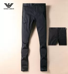 ファッショニスタを中心に新品が非常に人気3色可選 アルマーニ ARMANI 2020春新作 デニムパンツ