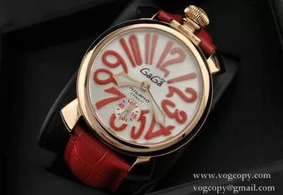 ガガミラノ腕時計 GaGaMILANO ホワイト文字盤　赤インデックス 手巻 レザー