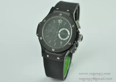 Hublotウブロ メンズ腕時計 日本製クオーツ 6針クロノグラフ 日付表示 ラバー 41MM