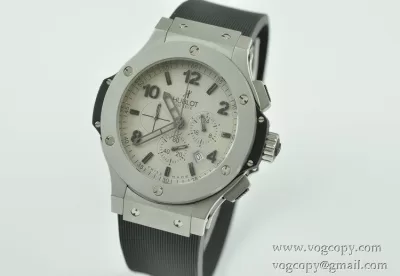 日本製クオーツ 6針 Hublotウブロ メンズ腕時計 日付表示 サファイヤクリスタル風防 42MM ラバー