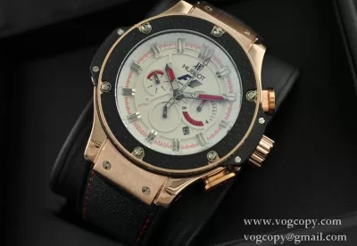 Hublotウブロ メンズ腕時計 自動巻き 6針クロノグラフ 日付表示 サファイヤクリスタル風防 ラバー ゴールド