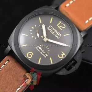 大人気　美品 OFFICINE PANERAI 腕時計