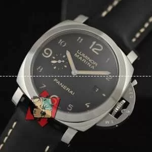 大人気　美品 OFFICINE PANERAI 腕時計