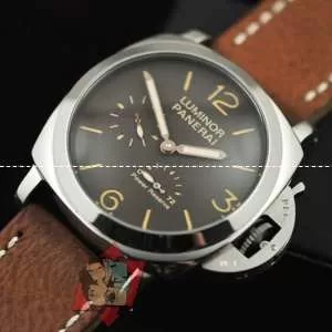 大人気　美品 OFFICINE PANERAI 腕時計