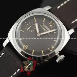 大人気 美品 OFFICINE PANERAI 腕時計