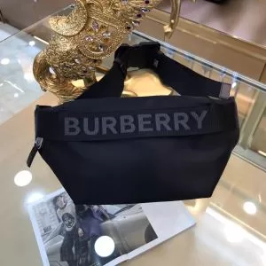 春夏の流行り2020新品 まずは定番人気アイテム バーバリー BURBERRY ショルダーバッグ