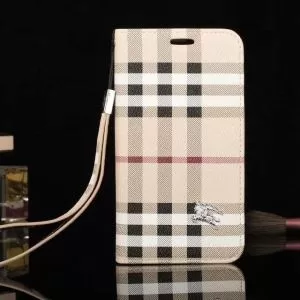スマホケースiphone11オシャレ コーデBurberry ブランド 通販 バーバリー iPhoneケース コピー 手帳型 安心品質 新作