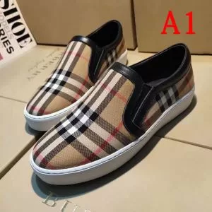 2020春夏のトレンド新商品 バーバリー BURBERRY ランニングシューズ 3色可選 暑い今こそ活躍させたい