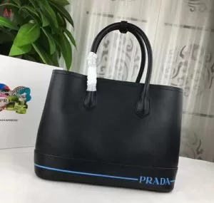 PRADA プラダ トートバッグ 多色可選　期間限定セール　手頃価格　売上ランキング1位