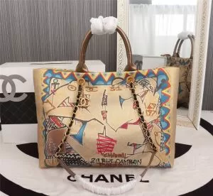 シャネル 2020春夏は人気定番 CHANEL 今季のトレンド人気新作 レディースバッグ 大人のカジュアルスタイル 快適な着心地