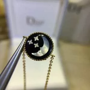 ブレスレット 春夏のトレンドアイテム ディオール2020春夏の大注目トレンド DIOR 2色可選 大胆なデザイン
