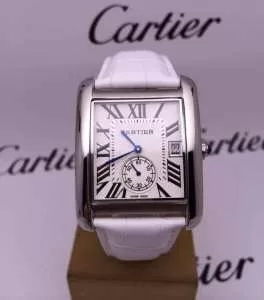 2020秋冬 CARTIER カルティエ ◆モデル愛用◆ 腕時計