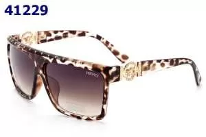 2020春夏 人気商品登場 ヴェルサーチ サングラス