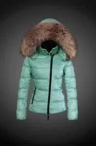 2020 秋冬 ファション性の高い MONCLER モンクレール レディース ダウンジャケット 8805