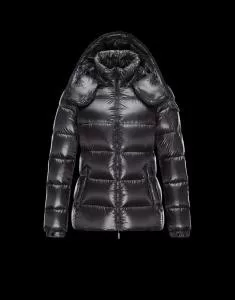2020 秋冬 ふわふわな感触 MONCLER モンクレール レディース ダウンジャケット