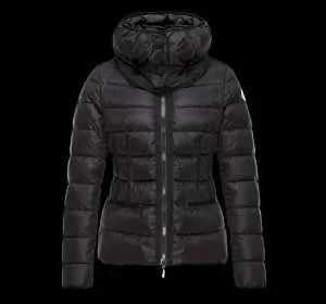 2020秋冬 MONCLER モンクレール めちゃくちゃお得 ダウンジャケット