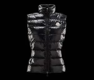 2020秋冬 MONCLER モンクレール ダウンジャケット めちゃくちゃお得