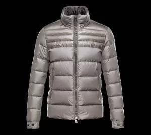 夏コーデに 2020秋冬 MONCLER モンクレール ダウンジャケット