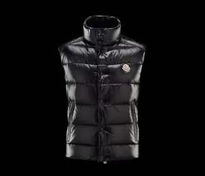 新入荷 MONCLER モンクレール根強い人気のある ダウンジャケット