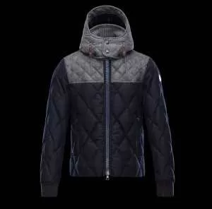 2020秋冬 MONCLER モンクレール美品 ダウンジャケット
