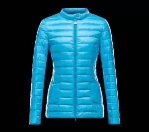 大人のおしゃれに 2020秋冬 MONCLER モンクレール ダウンジャケット