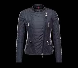 2020秋冬 MONCLER モンクレール 超レア ダウンジャケット