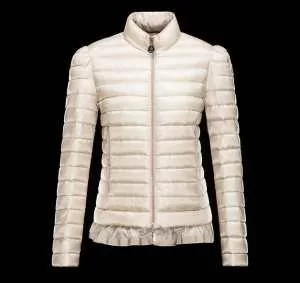 2020秋冬SALE開催 MONCLER モンクレール SALE開催 ダウンジャケット