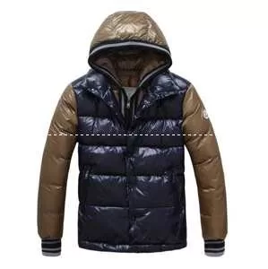 欧米韓流 MONCLER モンクレール ダウンジャケット