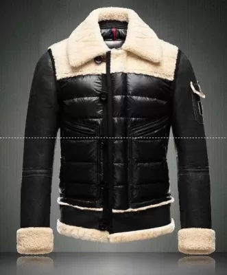 上質 売れ筋秋冬新作 モンクレール MONCLER ダウンジャケット 2色可選