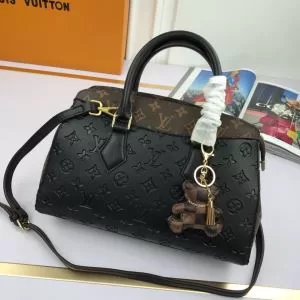 有名ブランドです LOUIS VUITTON 一目惚れ級に ルイ ヴィトン レディースバッグ