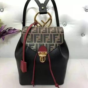 絶妙な新商品 大人っぽく知的な FENDI フェンディ 秋季超人気アイテム バックパック
