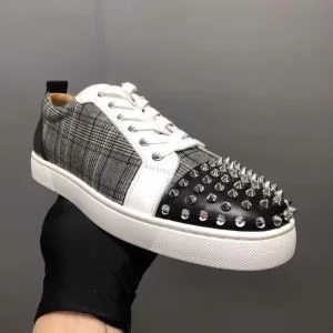 高感度アイテム クリスチャンルブタン Christian Louboutin スニーカー、靴 カジュアルシューズ 2020人気の主流アイテム