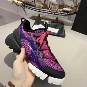 今年らしい新しい人気色 ランニングシューズ 【2020秋冬】今きてる最先端ブランド ディオール DIOR 現在流行中のおすすめ人気