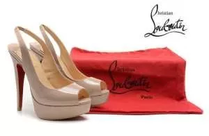 最旬アイテム 2020 Christian Louboutin クリスチャンルブタンパンプス