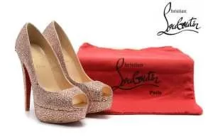 2020 Christian Louboutin クリスチャンルブタンパンプス