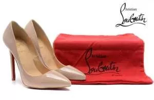 2020 Christian Louboutin クリスチャンルブタンパンプス