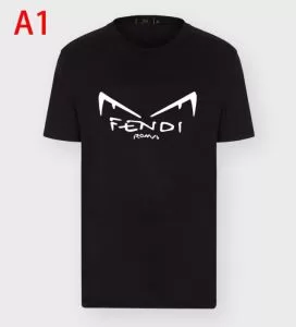 多色可選 半袖Tシャツ 普段使いにも最適なアイテム フェンディ FENDI 20新作です デザインお洒落