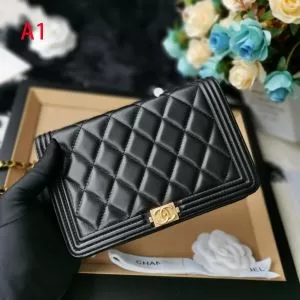 夏っぽさ新作アイテム シャネル CHANEL 2020春夏トレンドアイテム レディースバッグ 多色選択可 元気な印象のコーデ