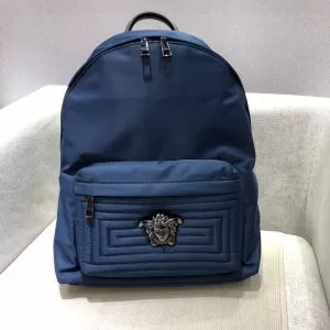 最新入荷2020ヴェルサーチ メドゥーサヘッド ナイロン バックパックVERSACEコレクション リュック コピー 使いやすい新品