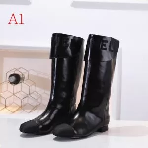 とにかく完璧ブランド新作 3色可選 シャネル CHANEL 秋服コーデ2020年版 レザーブーツ 大胆なチェックの人気トレンド