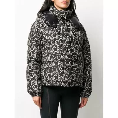 2020ss MONCLER モンクレール ダウンジャケット レディース 保温性を発揮する