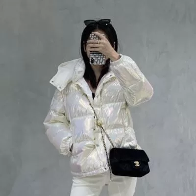 MONCLER モンクレール レディース ダウンジャケット 2020ss アグレッシブな行動を支える